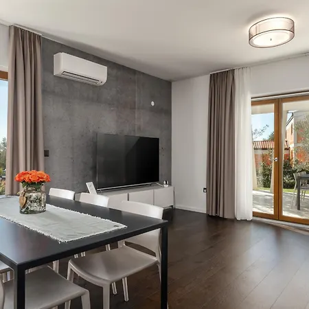 Casa Minerva Villa *