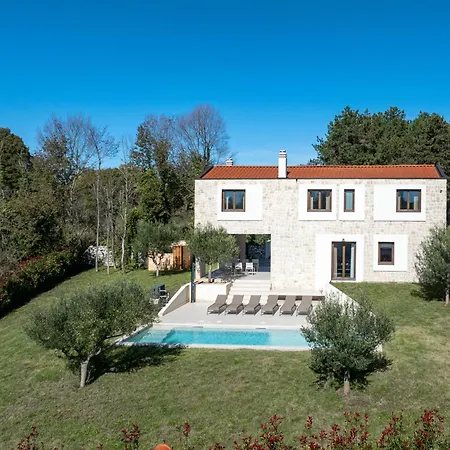 Casa Minerva Βίλα *