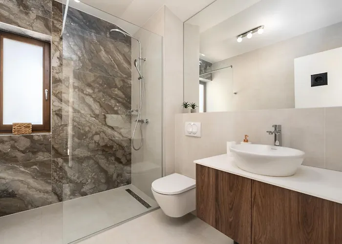 Casa Minerva Βίλα Majkusi