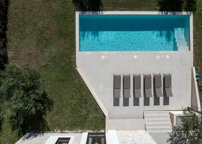 Villa Casa Minerva Majkusi