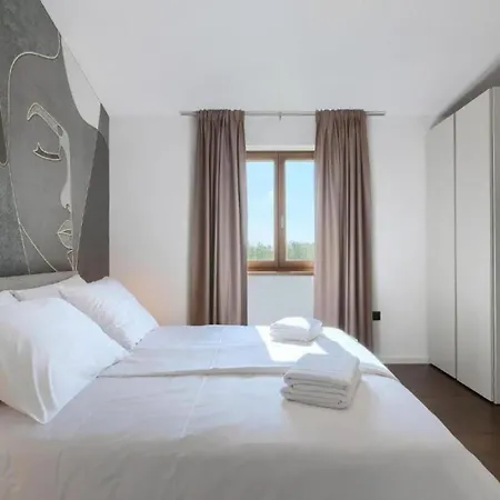 Villa Casa Minerva Majkusi