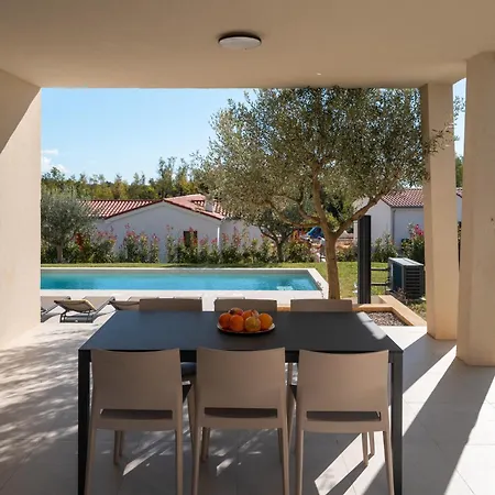 Villa Casa Minerva Majkusi