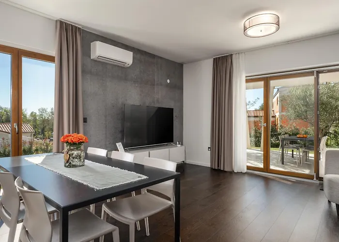 Casa Minerva Villa *